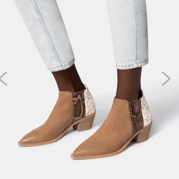 Shana Dolce Vita Booties | Taupe Multi Nubuck - Picture 4 of 4